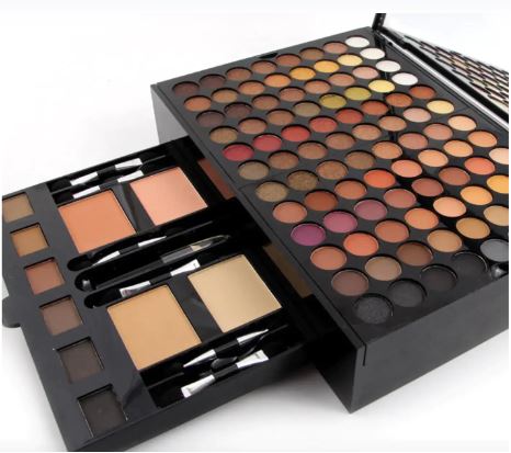 Coffret de maquillage ultime - COSMI
